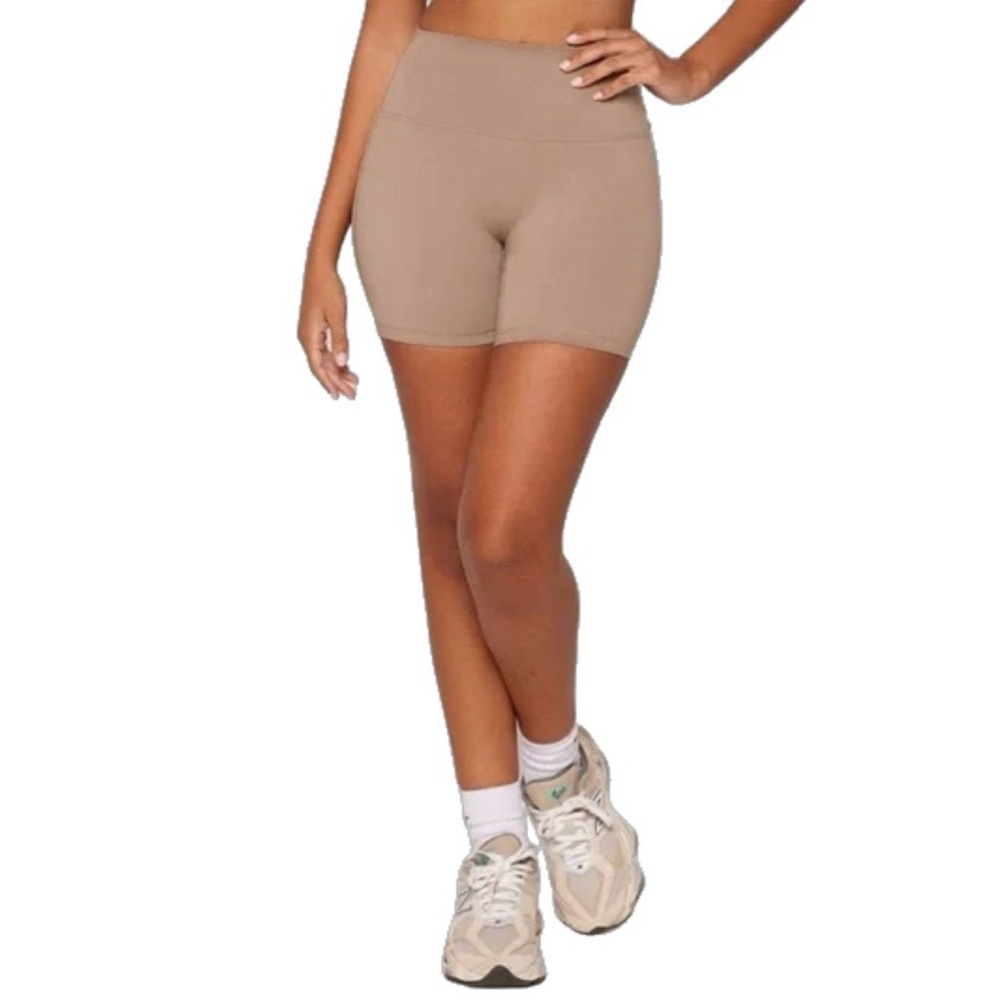 SET Active Womens Luxform High Rise Activewear Biker Shorts, Cream size S